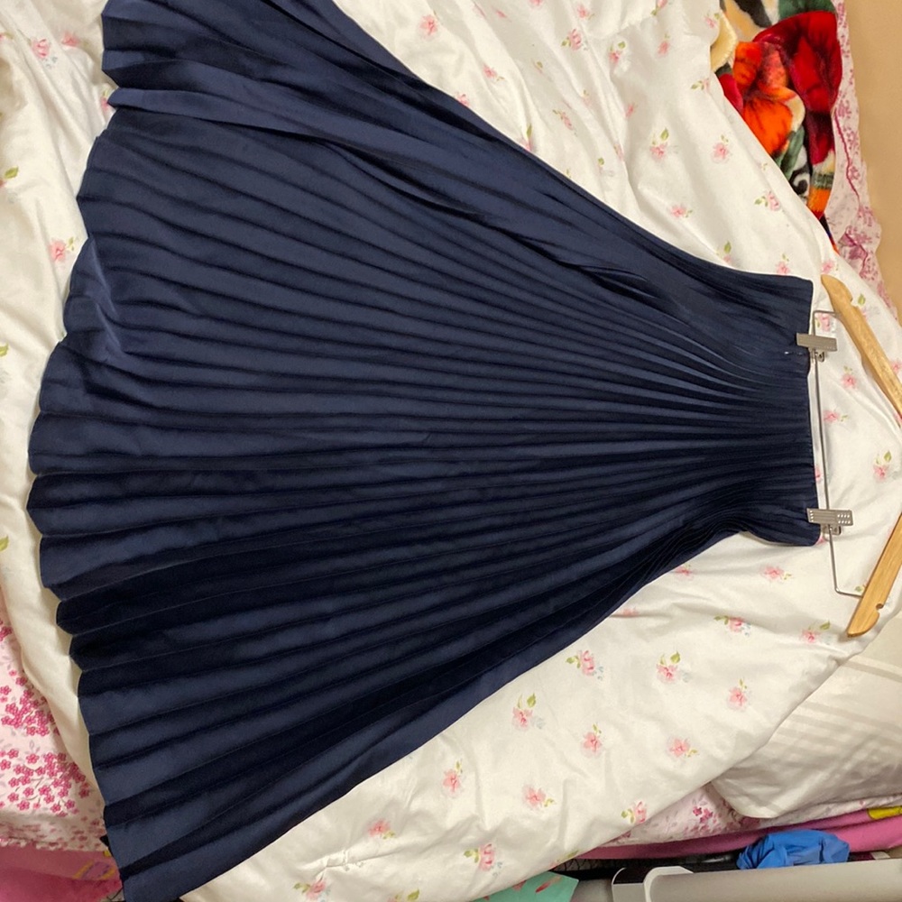 Dynamite long pleated skirt